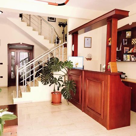 The First Hotel Saranda Luaran gambar