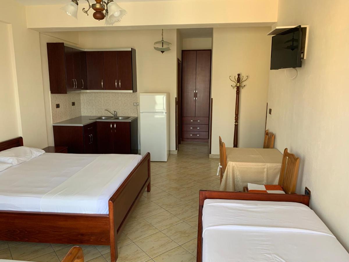 The First Hotel Saranda Luaran gambar