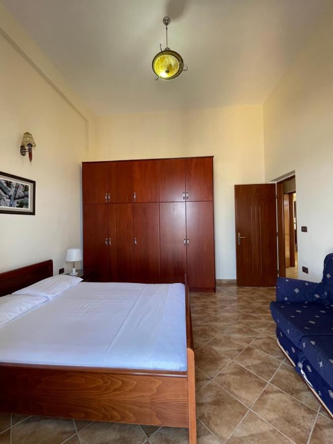 The First Hotel Saranda Luaran gambar