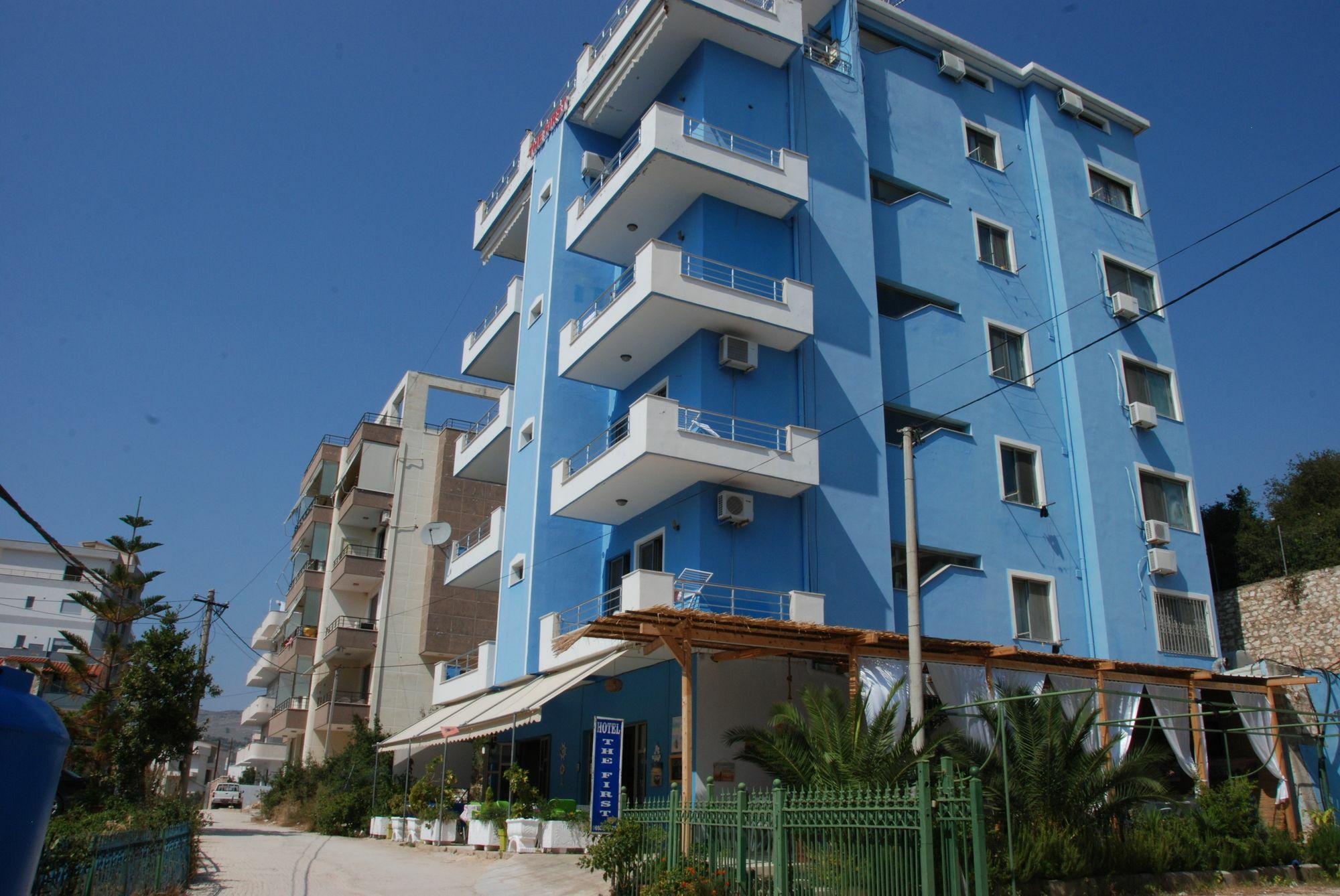 The First Hotel Saranda Luaran gambar